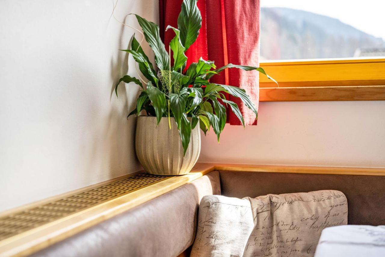 Manuel'S App Watschinger - Enzian Apartment Sexten Exterior photo